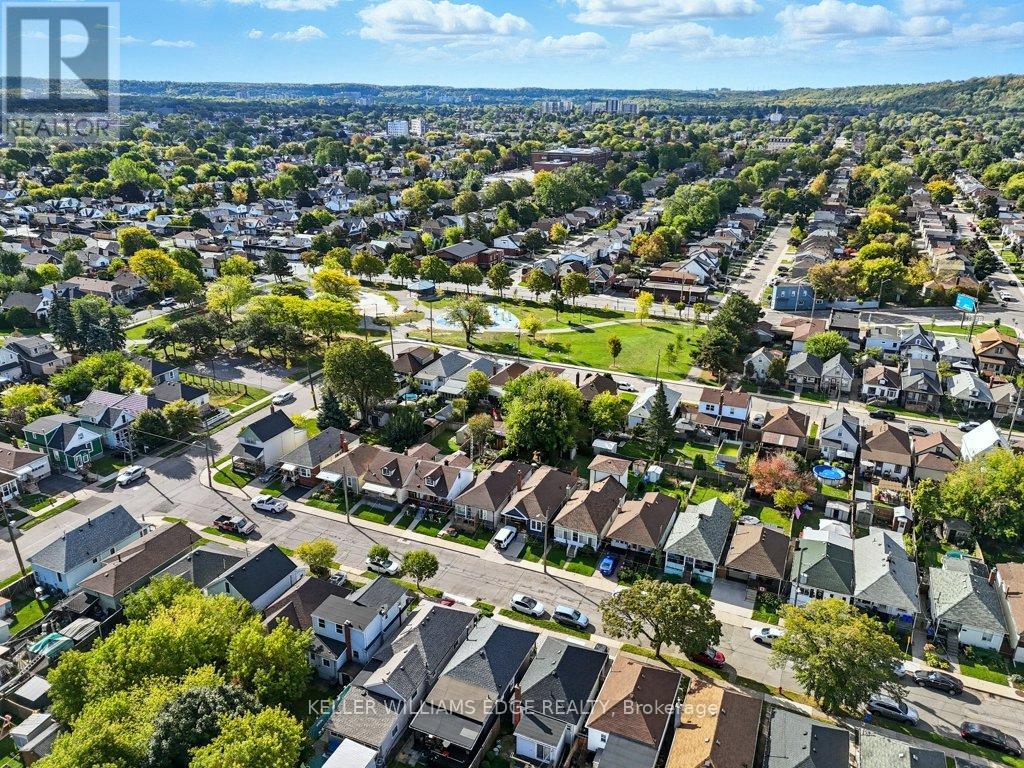 159 Hope Avenue, Hamilton, Ontario  L8H 2E7 - Photo 28 - X12556082