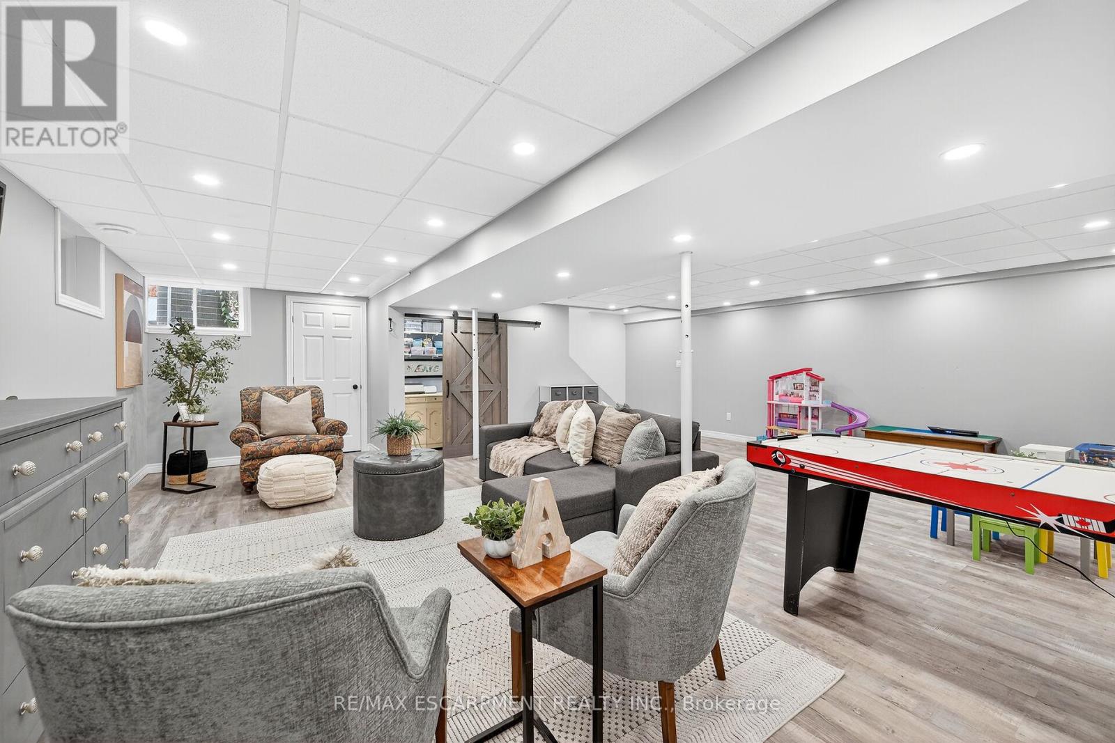 389 Junction Road, Haldimand, Ontario  N0A 1C0 - Photo 28 - X12556084