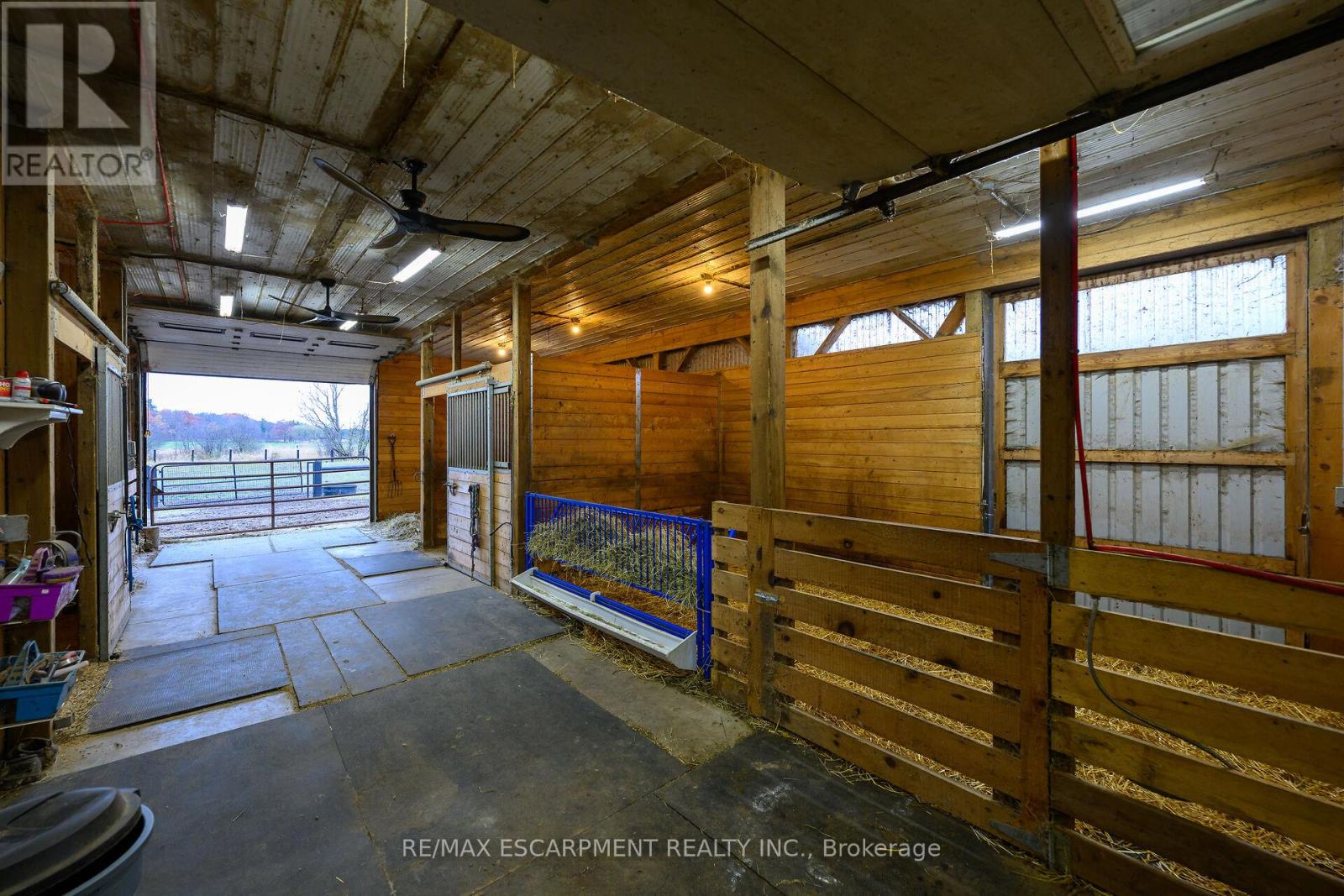 389 Junction Road, Haldimand, Ontario  N0A 1C0 - Photo 34 - X12556084