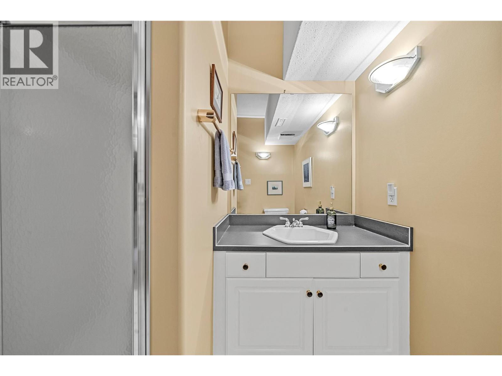 1120 12 Street Ne Unit# 33, Salmon Arm, British Columbia  V1E 1B8 - Photo 28 - 10369247