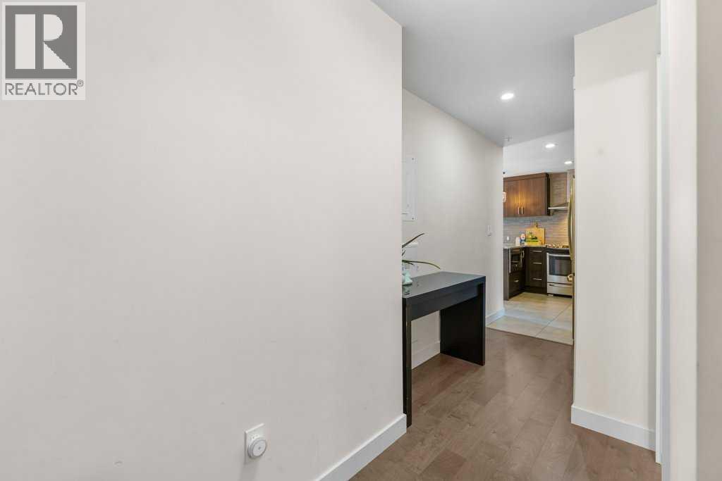 810, 303 13 Avenue Sw, Calgary, Alberta  T2R 0Y9 - Photo 5 - A2259352