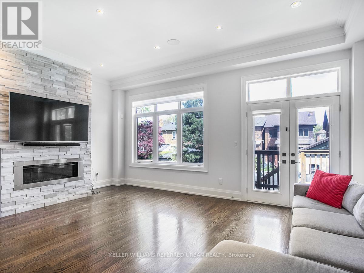 38 Cranbrooke Avenue, Toronto, Ontario  M5M 1M4 - Photo 13 - C12502088