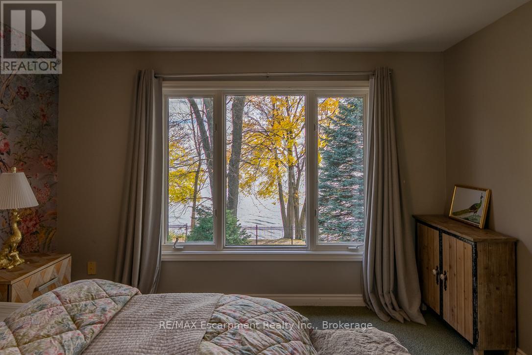 2372 Carrington Place, Oakville, Ontario  L6J 5P4 - Photo 28 - W12529158