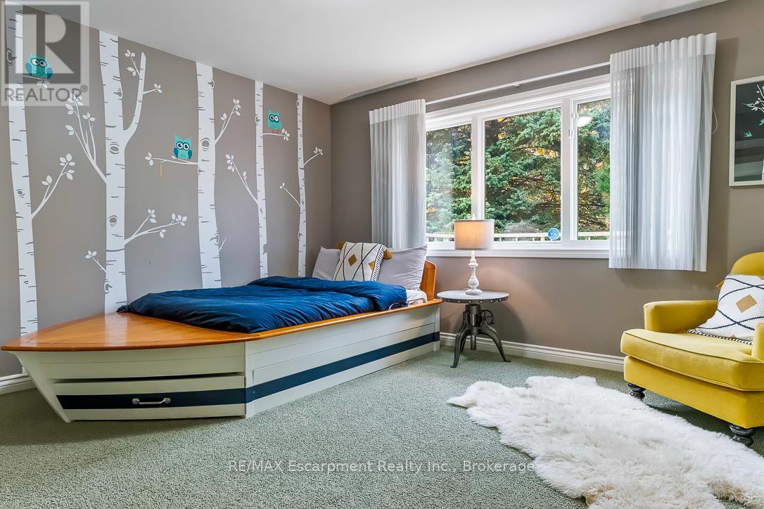 2372 Carrington Place, Oakville, Ontario  L6J 5P4 - Photo 25 - W12529158