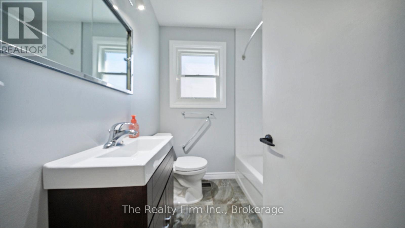 535 Devonshire Avenue, Woodstock, Ontario  N4S 5P9 - Photo 18 - X12556160