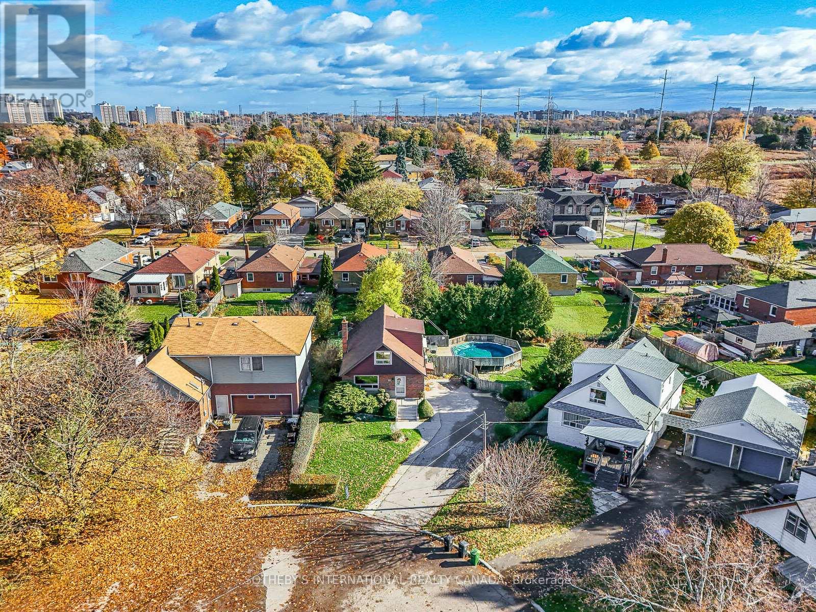 21 Tripp Crescent, Toronto, Ontario  M1P 1B4 - Photo 39 - E12556020