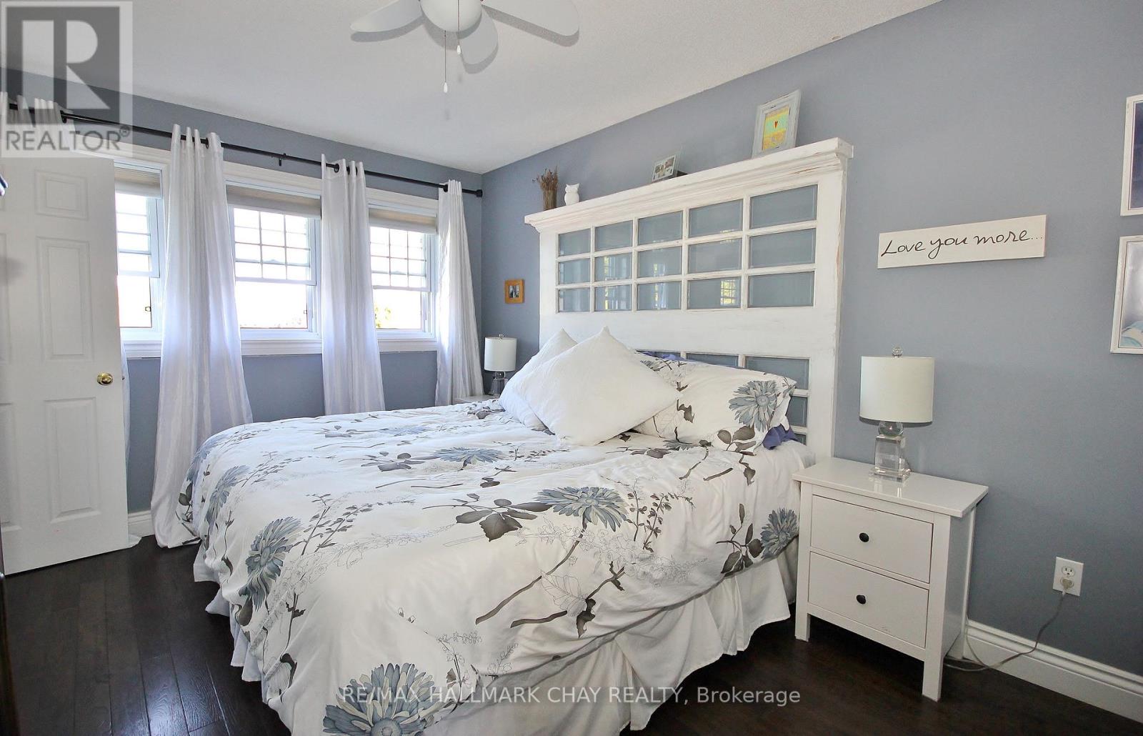 1084 Winnifred Court, Innisfil, Ontario  L9S 2B3 - Photo 20 - N12415097