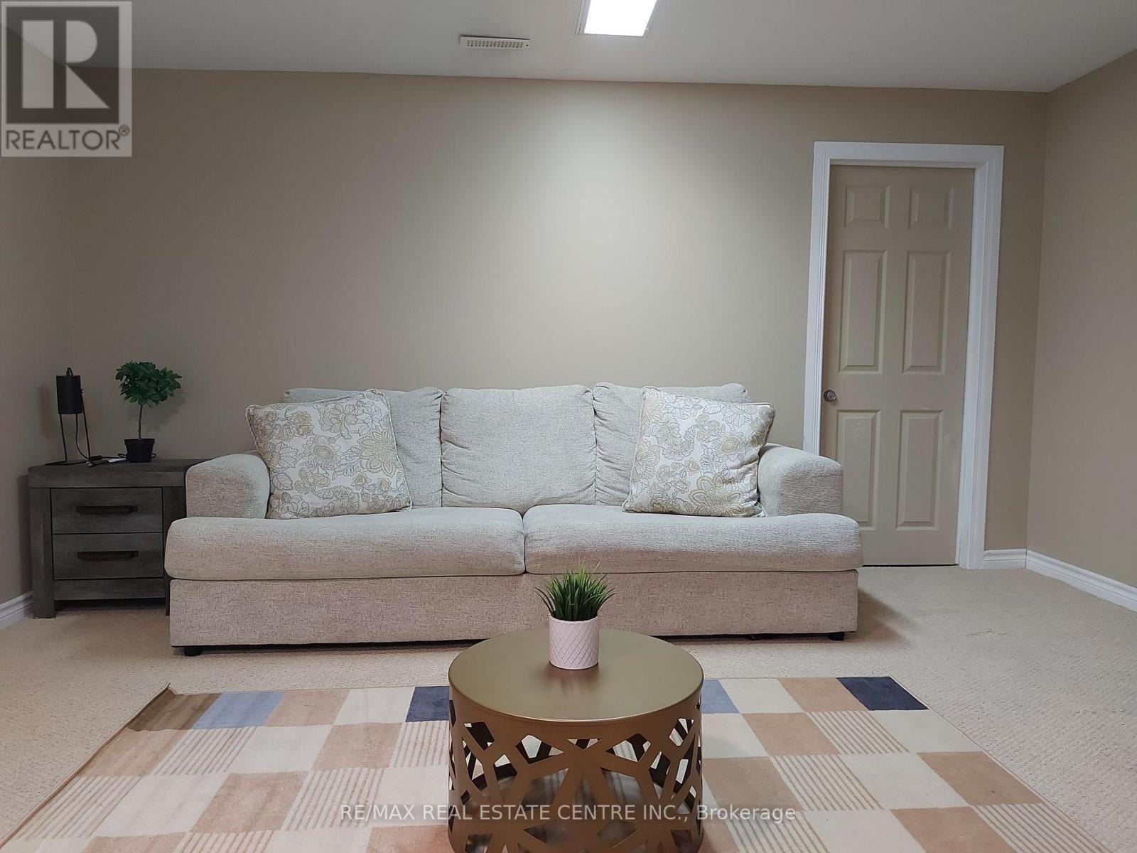 31 Josselyn Drive, London South, Ontario N6E 3V7 - Photo 31 - X12553054