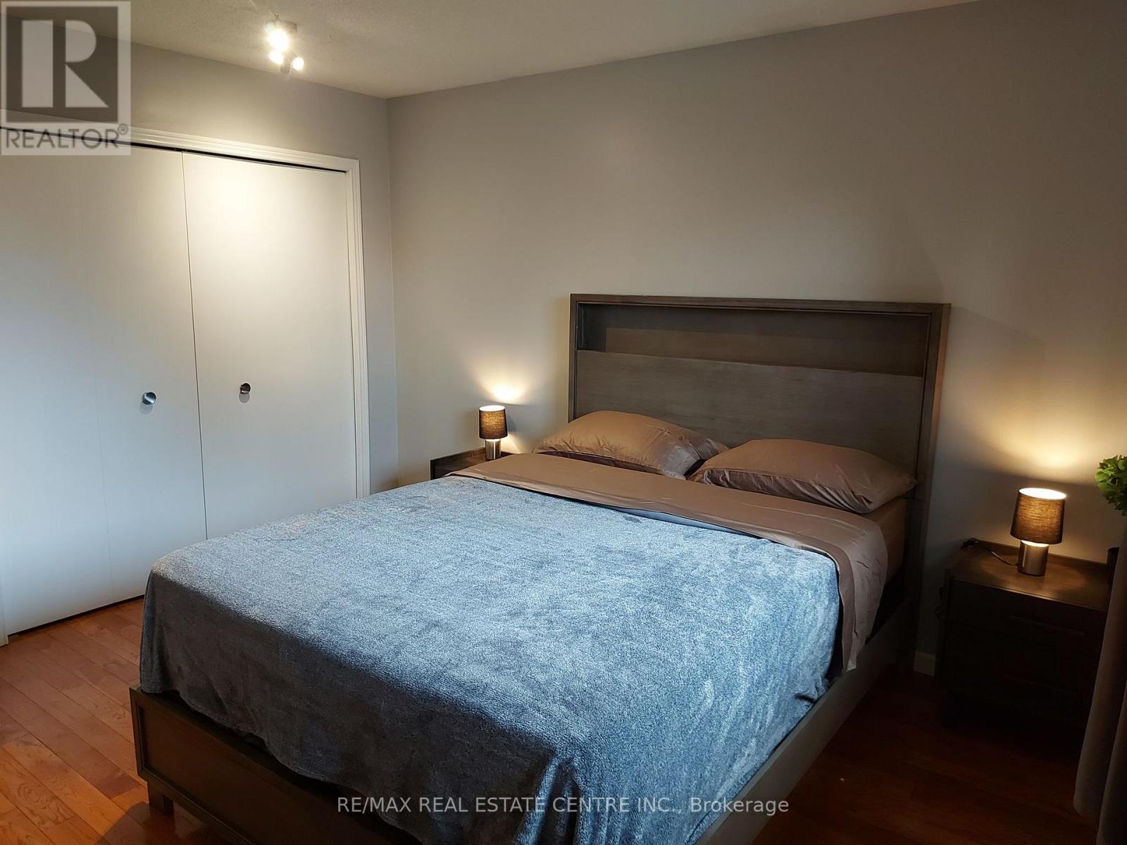 31 Josselyn Drive, London South, Ontario N6E 3V7 - Photo 18 - X12553054