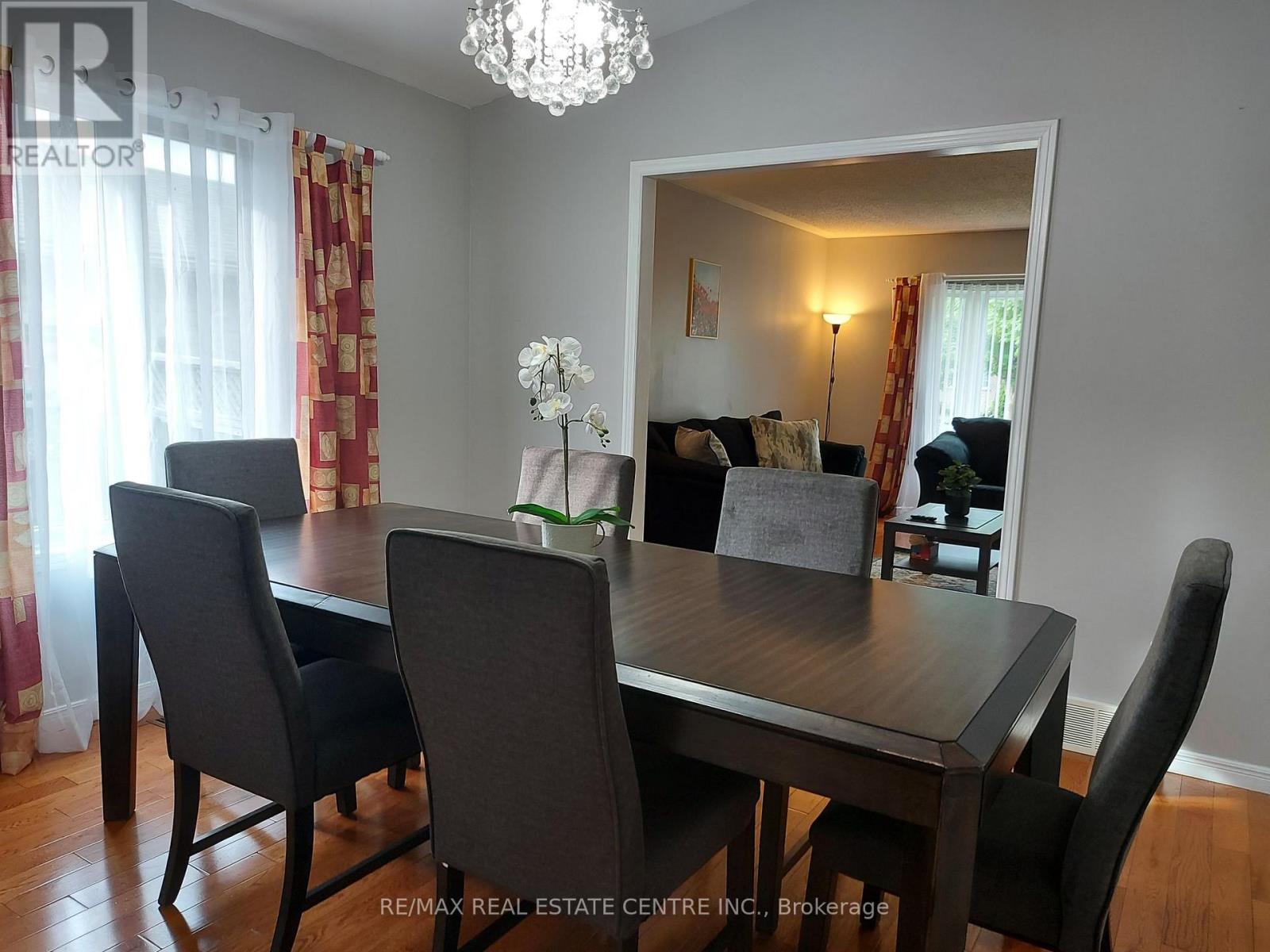 31 Josselyn Drive, London South, Ontario N6E 3V7 - Photo 10 - X12553054