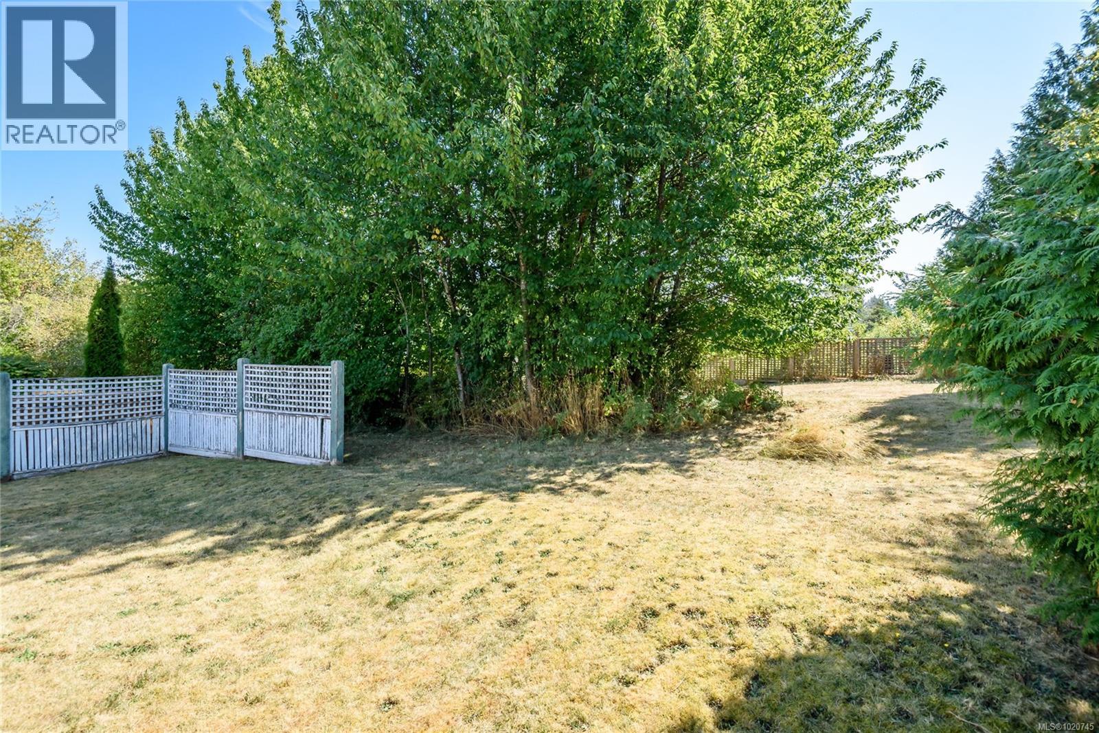 1 2200 Lambert Dr, Courtenay, British Columbia  V9N 9E1 - Photo 19 - 1020745