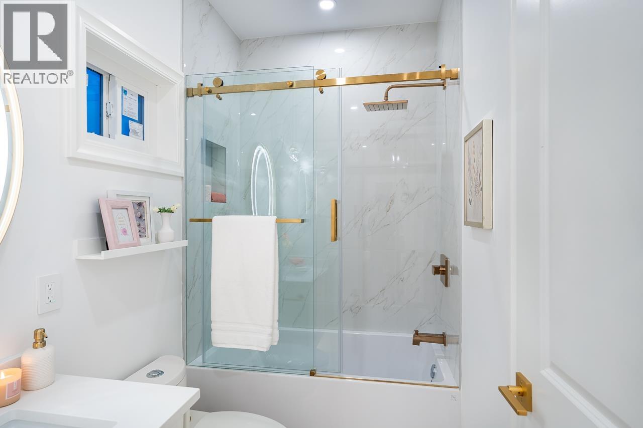 5138 Dominion Street, Burnaby, British Columbia  V5G 1C9 - Photo 15 - R3068282