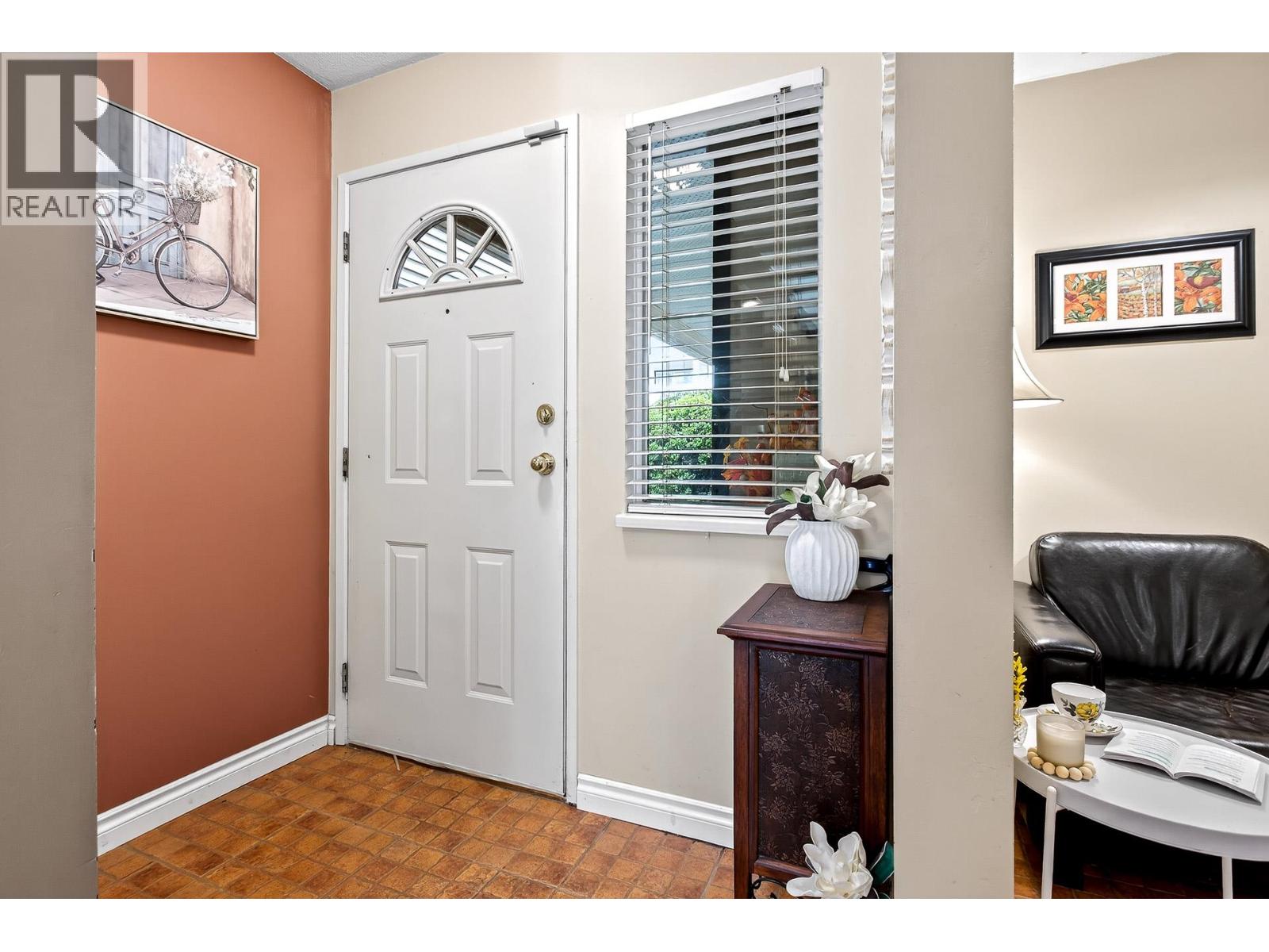 19 1200 Brunette Avenue, Coquitlam, British Columbia  V3K 1G3 - Photo 22 - R3068375