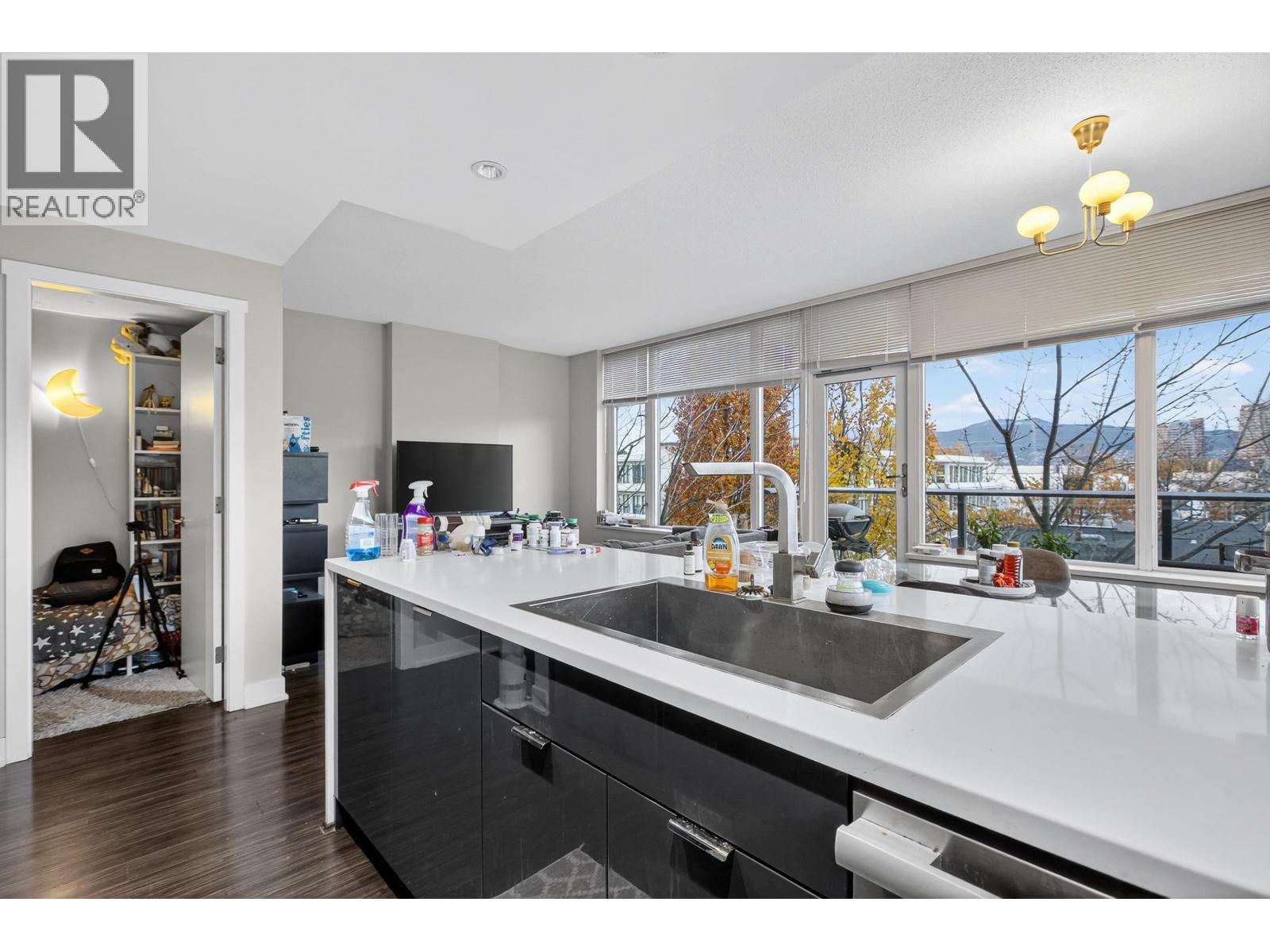 210 1777 W 7th Avenue, Vancouver, British Columbia  V6J 0E5 - Photo 9 - R3068144