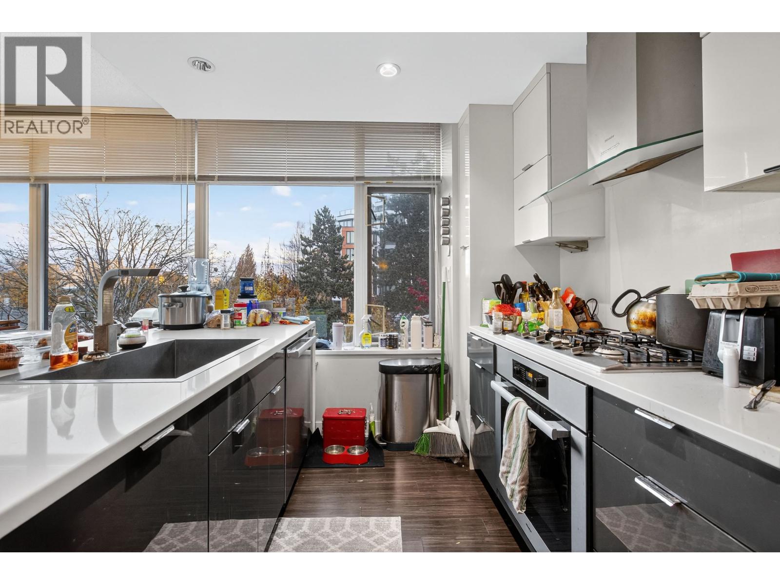 210 1777 W 7th Avenue, Vancouver, British Columbia  V6J 0E5 - Photo 8 - R3068144