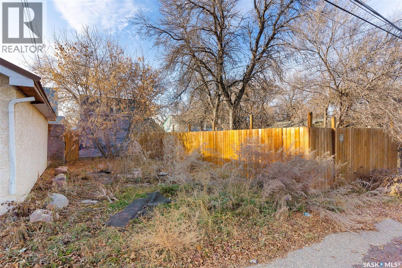 1247 King Street, Regina, Saskatchewan  S4T 4G1 - Photo 25 - SK024273