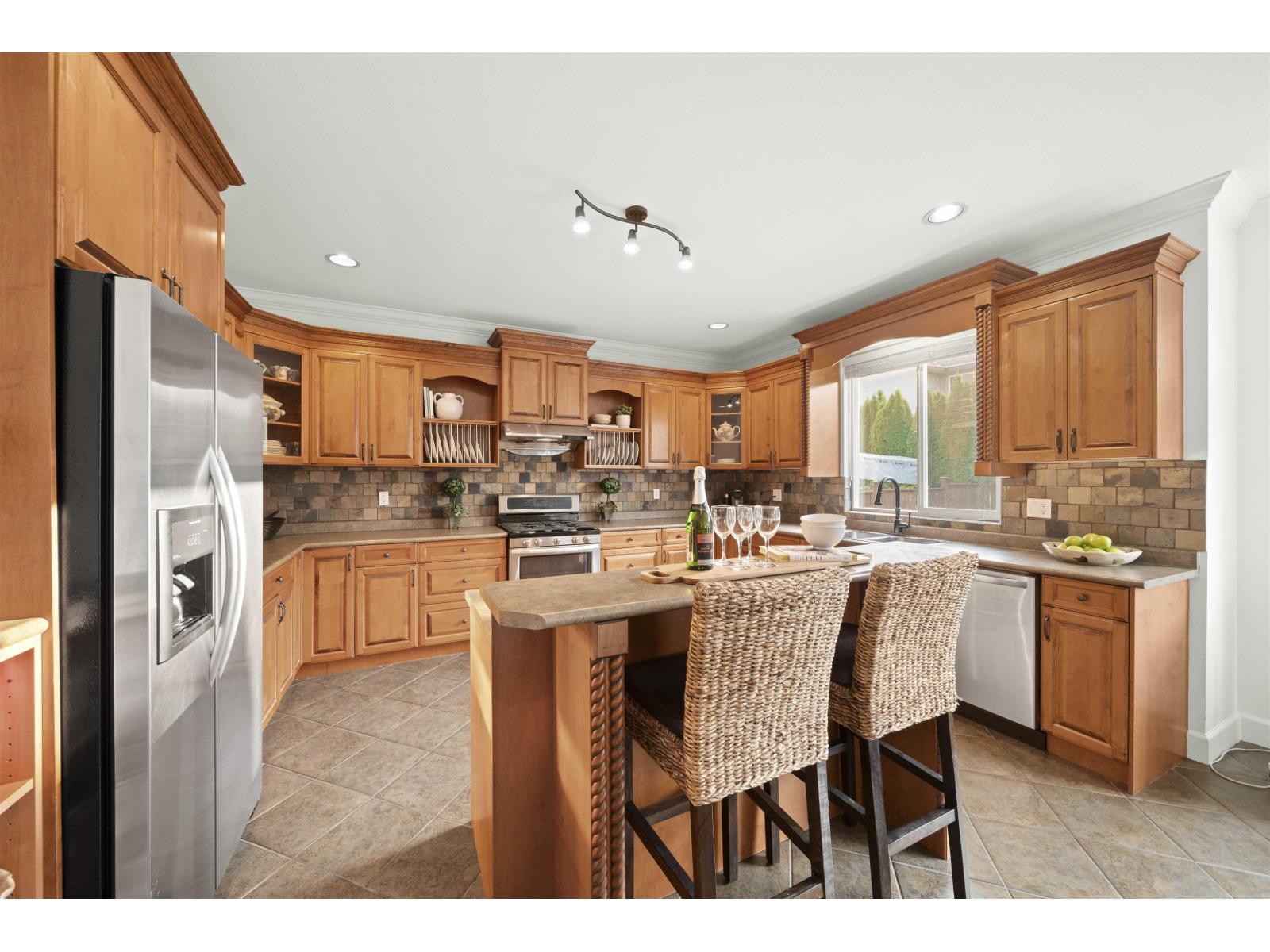 6353 166 Street, Surrey, British Columbia  V3S 0W2 - Photo 10 - R3068435