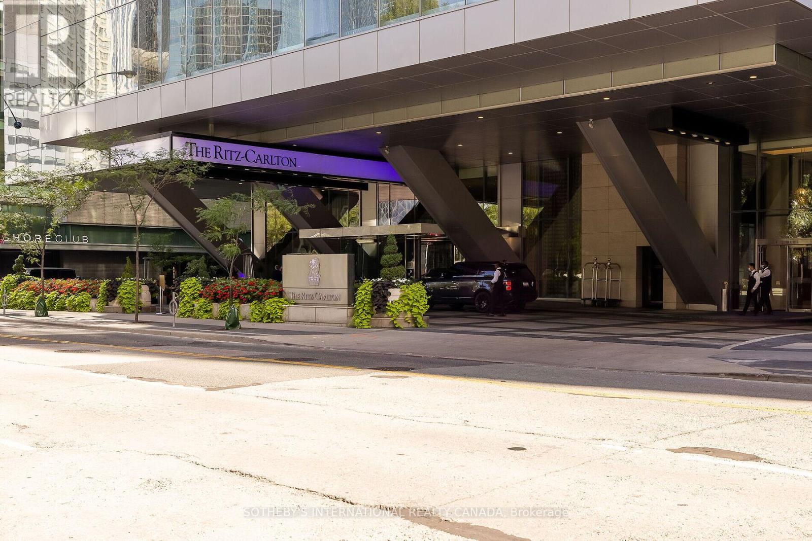 2506 - 183 Wellington Street W, Toronto, Ontario M5V 0A1 - Photo 33 - C12556032