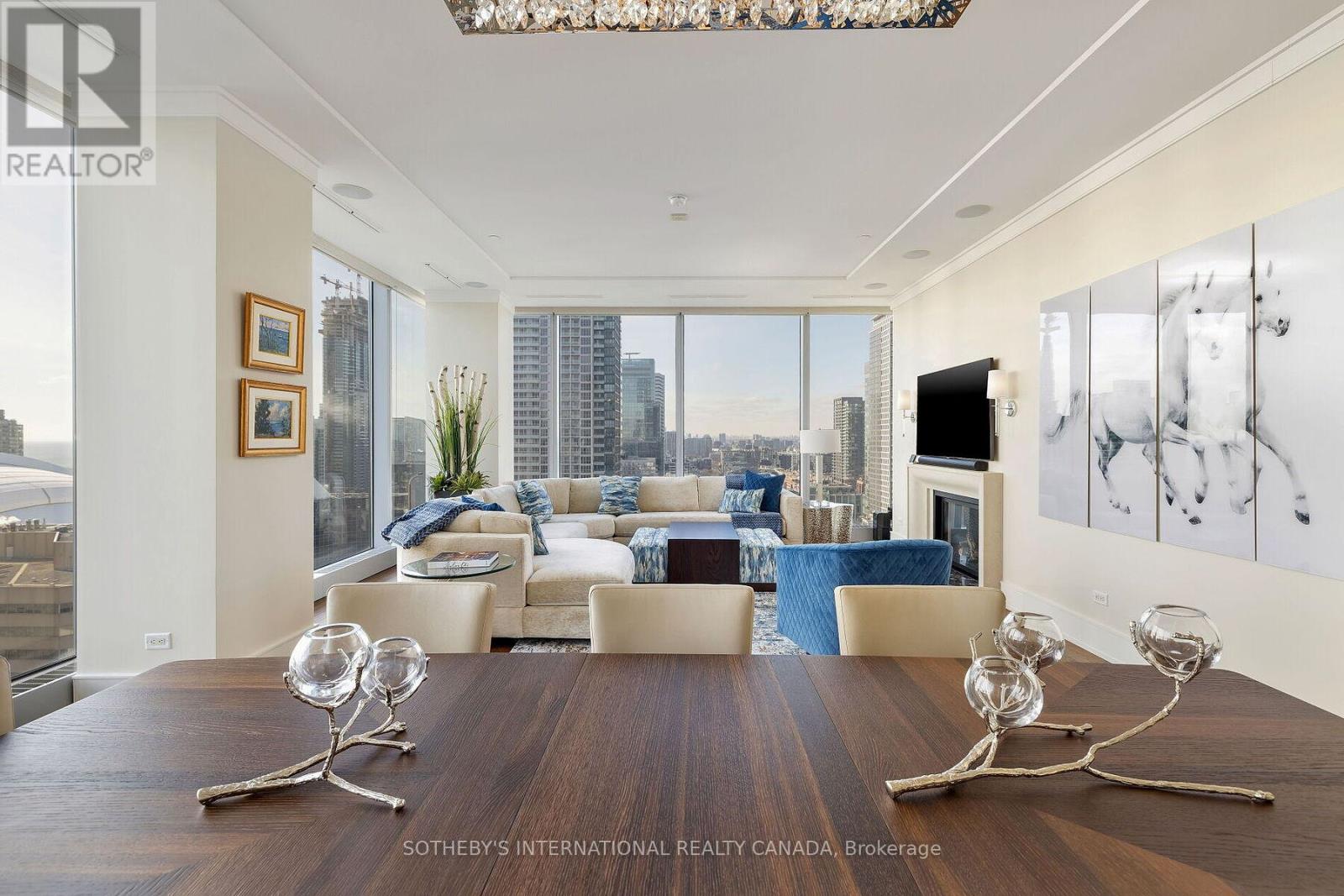 2506 - 183 Wellington Street W, Toronto, Ontario M5V 0A1 - Photo 5 - C12556032