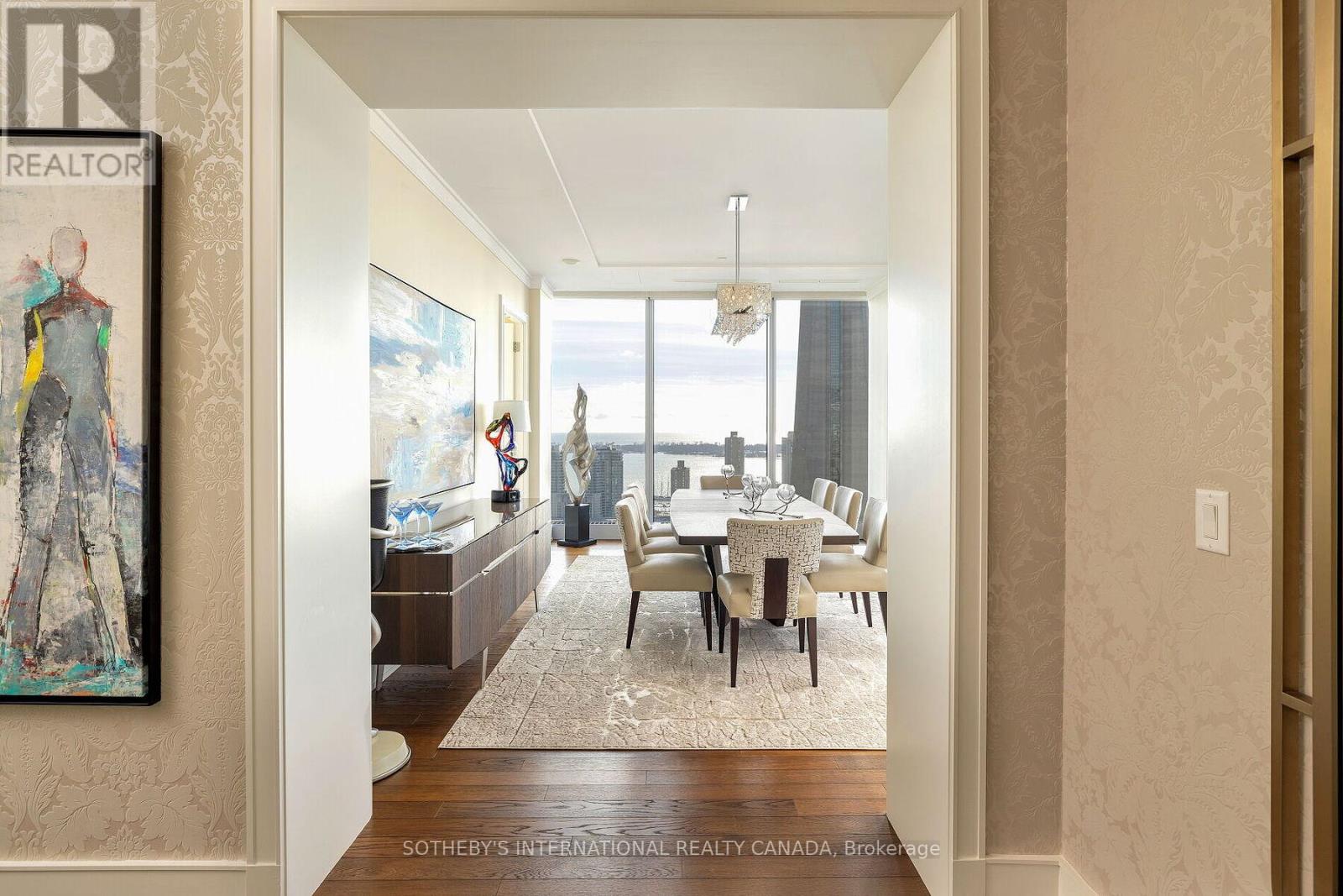 2506 - 183 Wellington Street W, Toronto, Ontario M5V 0A1 - Photo 9 - C12556032