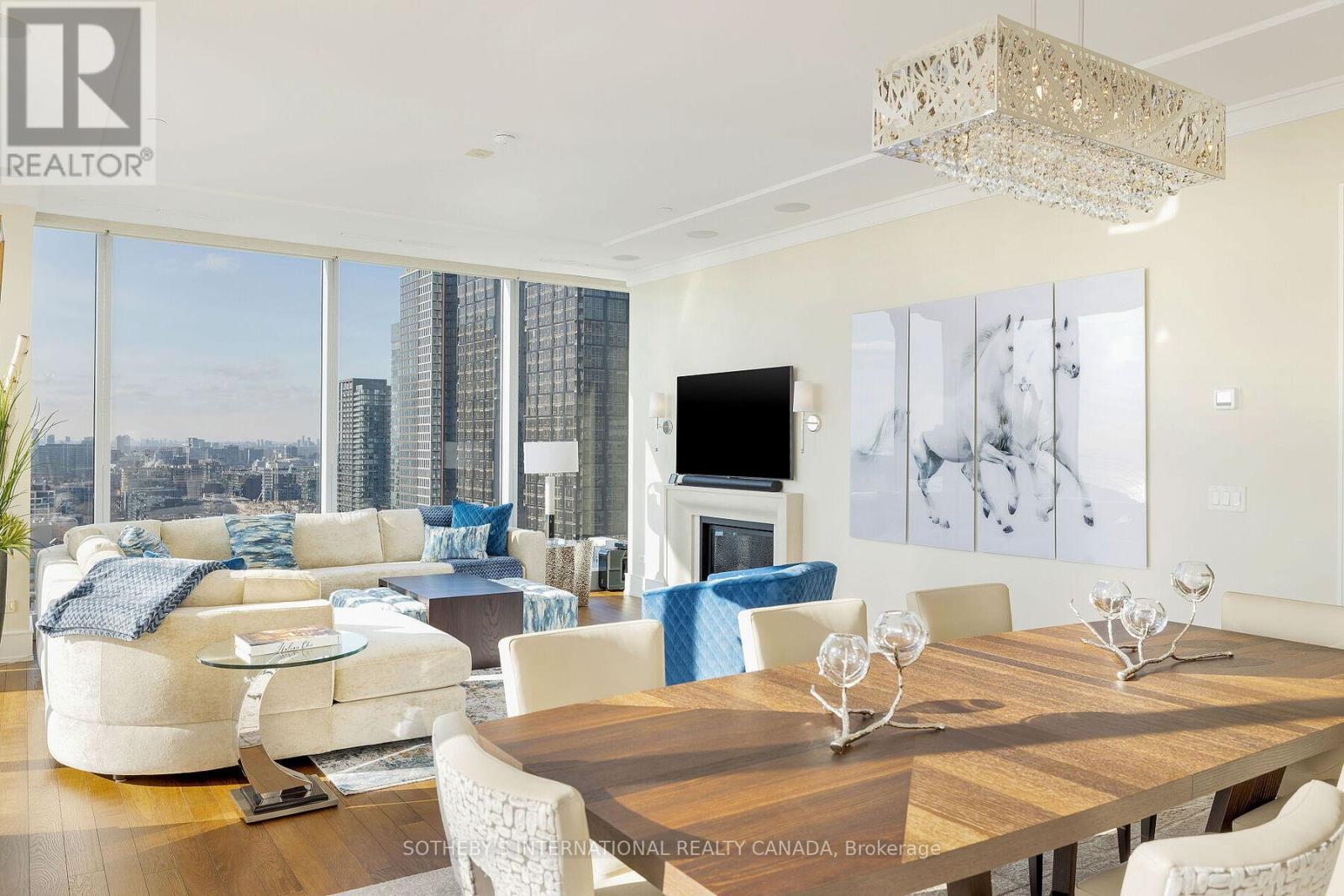 2506 - 183 Wellington Street W, Toronto, Ontario M5V 0A1 - Photo 7 - C12556032