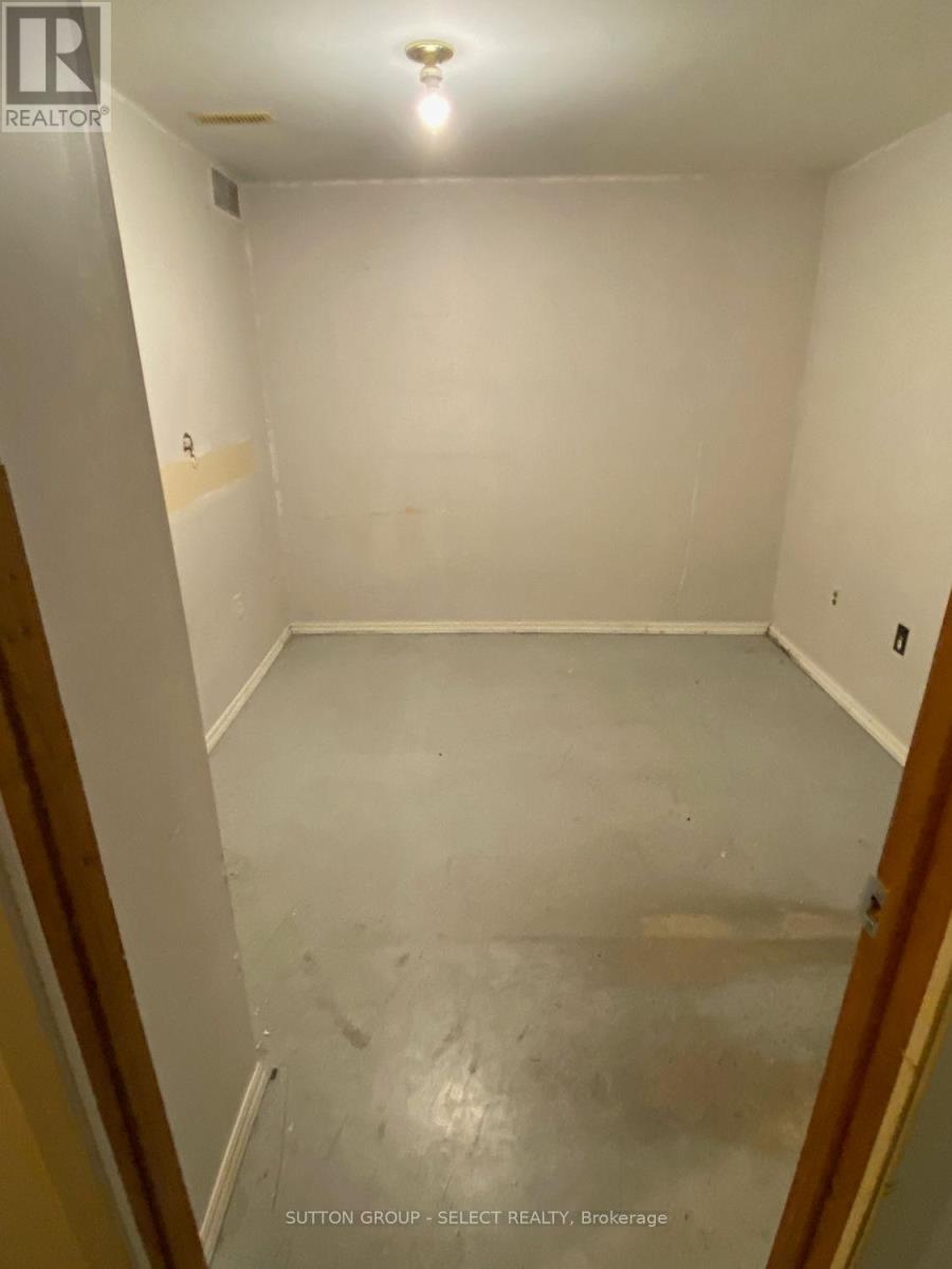 46 - 700 Paisley Road, Guelph, Ontario N1K 1A3 - Photo 25 - X12389280