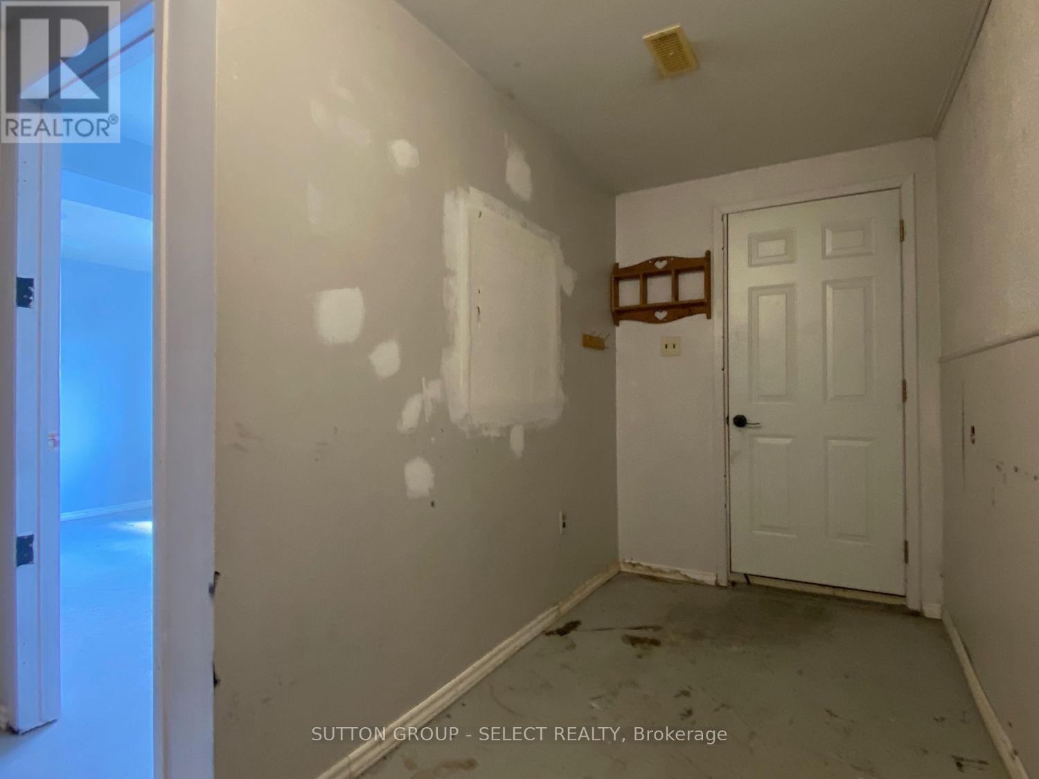 46 - 700 Paisley Road, Guelph, Ontario N1K 1A3 - Photo 30 - X12389280