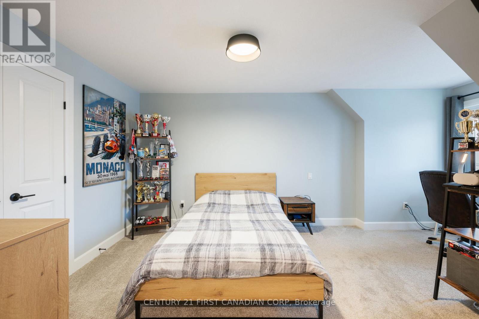 2190 Linkway Boulevard, London South, Ontario  N6K 0K8 - Photo 20 - X12550484