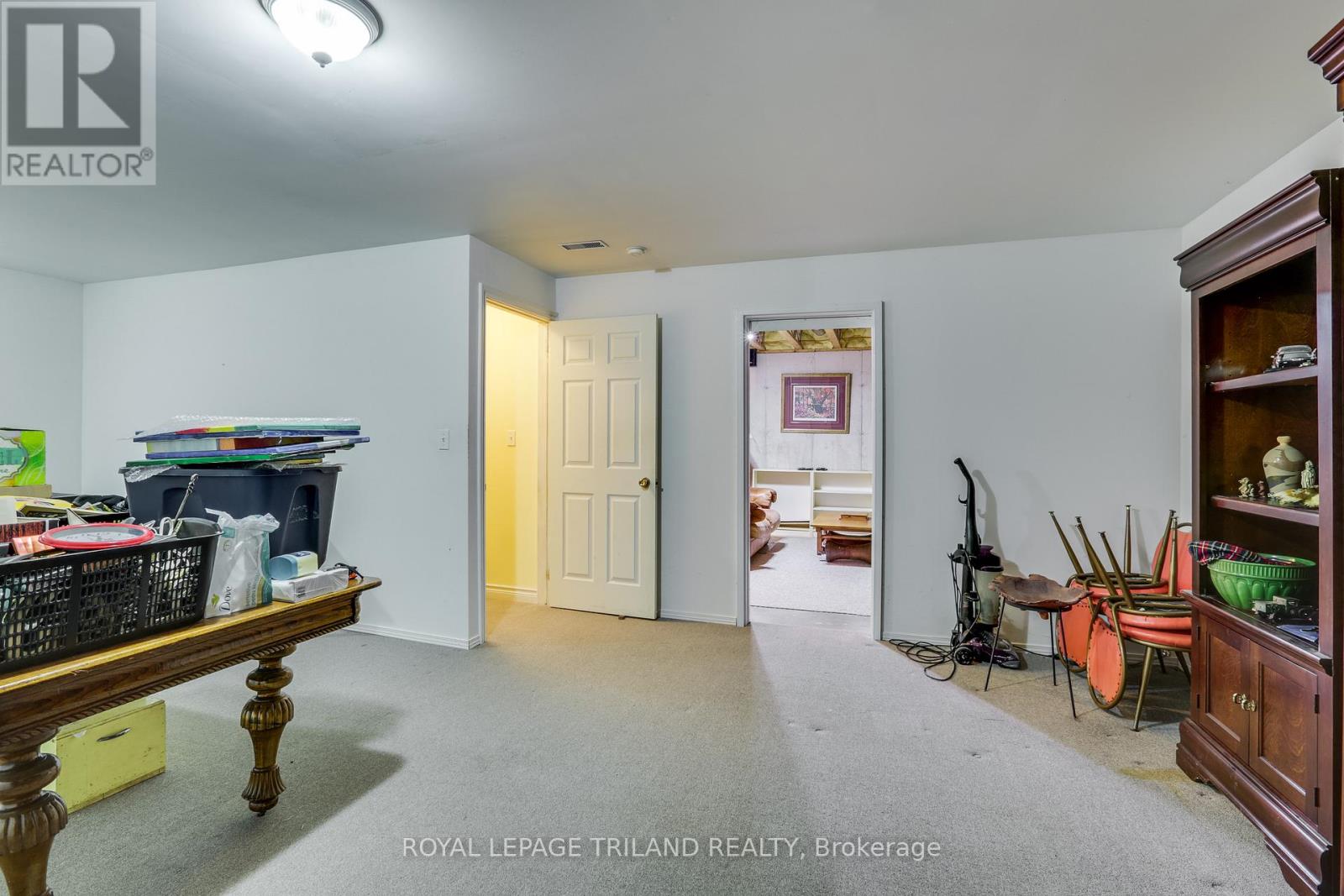 9909 Northville Crescent, Lambton Shores, Ontario  N0M 2N0 - Photo 26 - X12556264