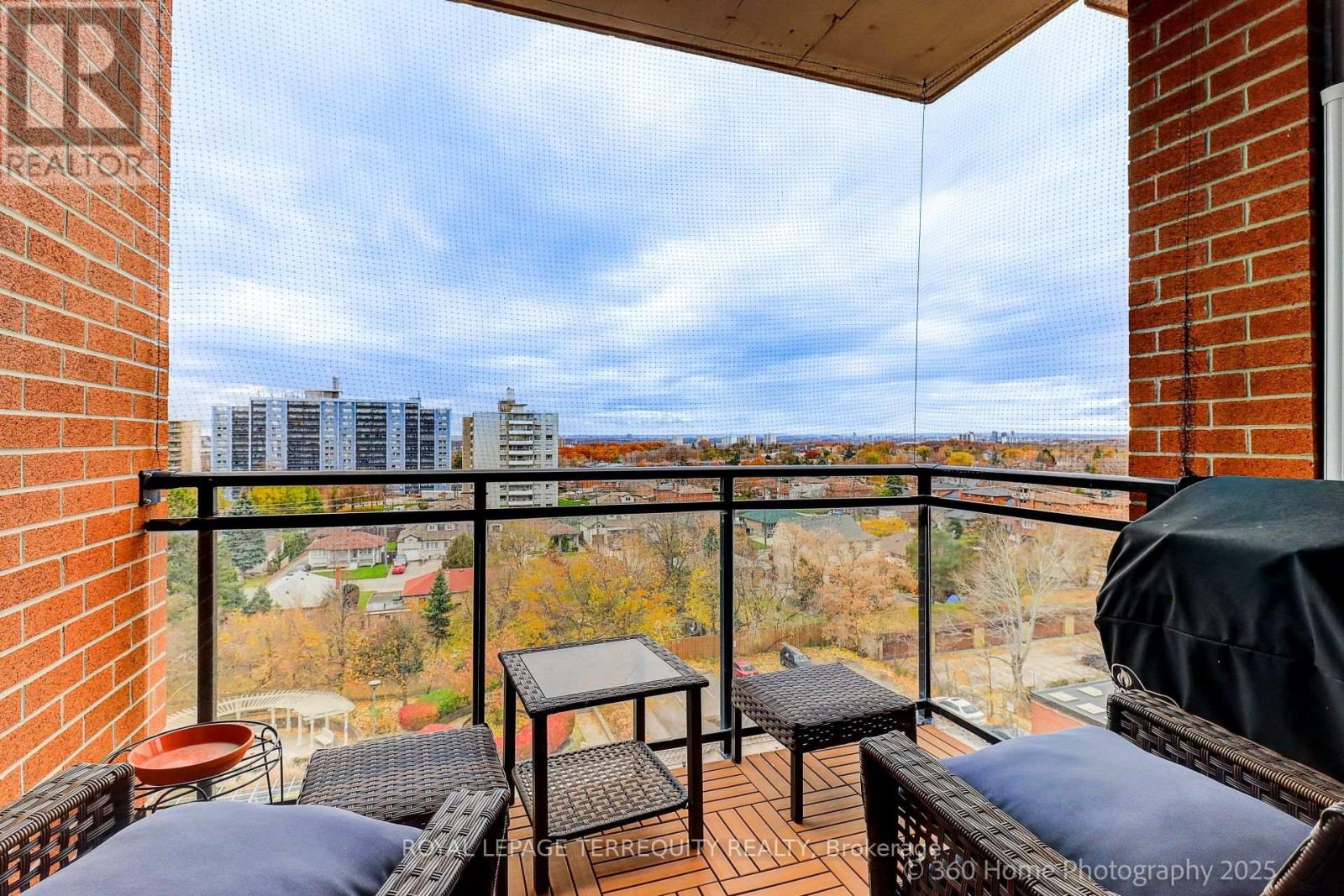 802-Furn - 2772 Keele Street, Toronto, Ontario  M3M 0A3 - Photo 21 - W12555812