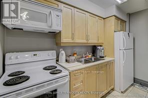 802-Furn - 2772 Keele Street, Toronto, Ontario  M3M 0A3 - Photo 28 - W12555812