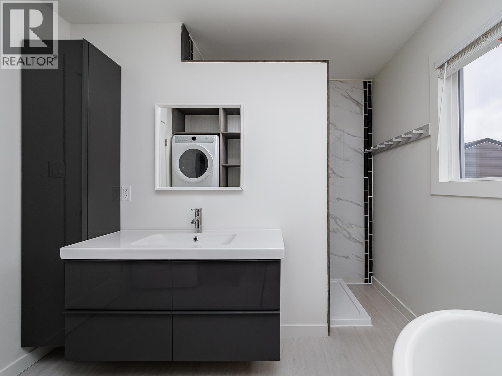 1117 10th Avenue N Unit# 9, Golden, British Columbia  V0A 1H3 - Photo 10 - 10369541