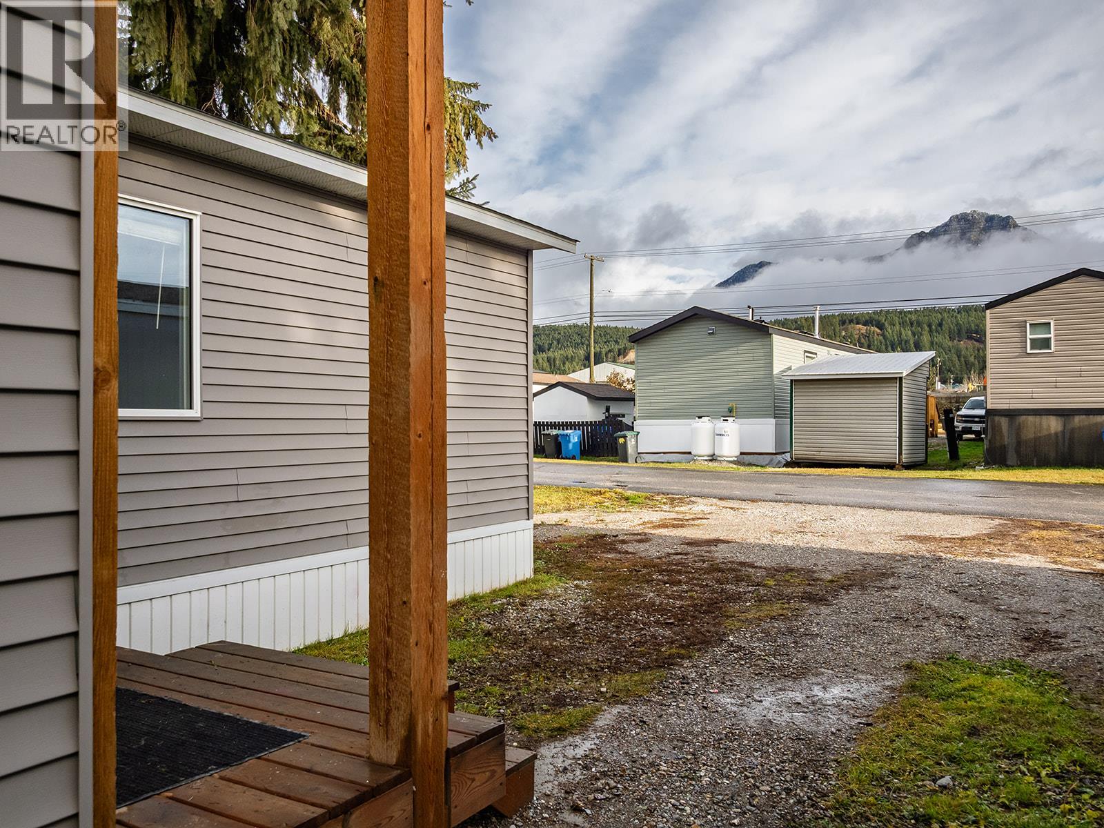 1117 10th Avenue N Unit# 9, Golden, British Columbia  V0A 1H3 - Photo 32 - 10369541