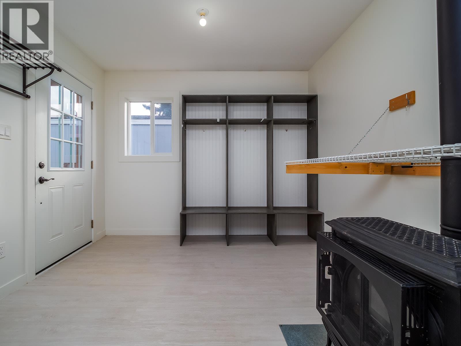 1117 10th Avenue N Unit# 9, Golden, British Columbia  V0A 1H3 - Photo 9 - 10369541