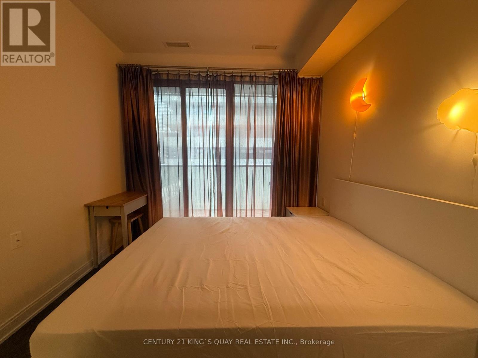 405 - 50 Charles Street E, Toronto, Ontario  M4Y 0C3 - Photo 8 - C12556176