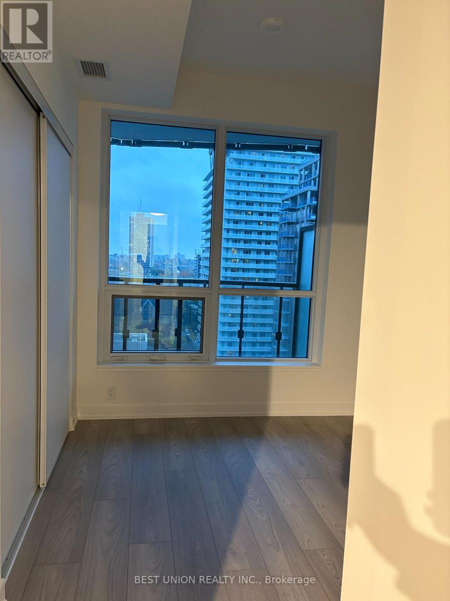 1410n - 110 Broadway Avenue, Toronto, Ontario  M4P 1V7 - Photo 5 - C12556196