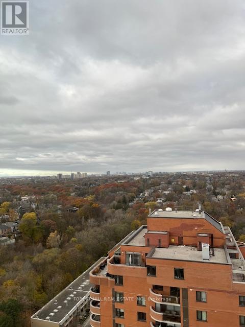 2103 - 320 Tweedsmuir Avenue, Toronto, Ontario  M5P 2Y3 - Photo 7 - C12556204