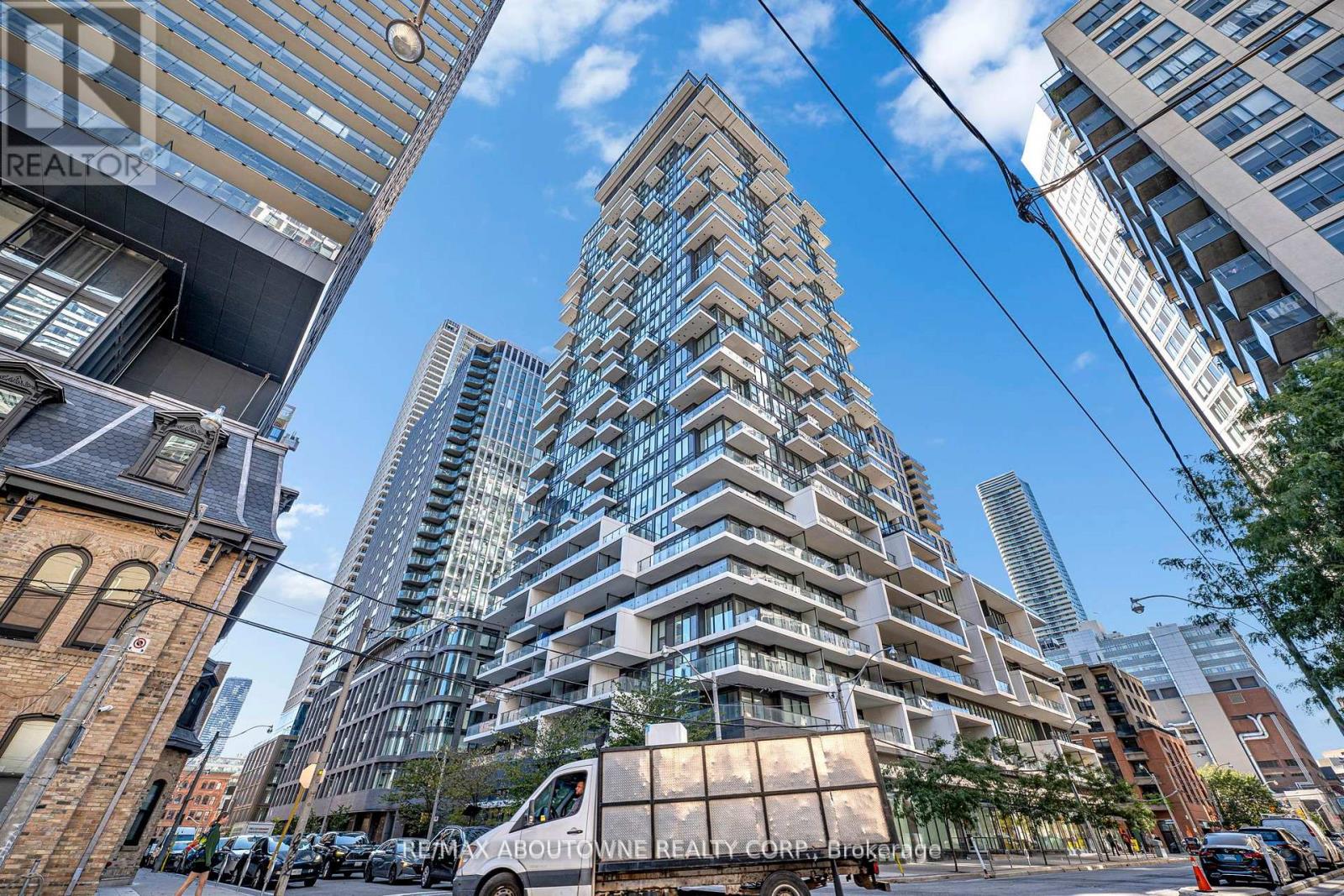 1516 - 77 SHUTER STREET, Toronto, Ontario