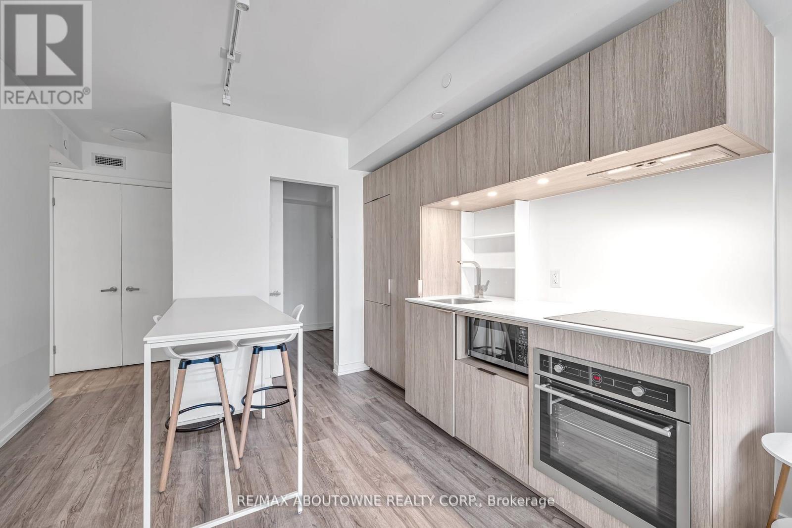 1516 - 77 Shuter Street, Toronto, Ontario  M5B 0B8 - Photo 14 - C12556262