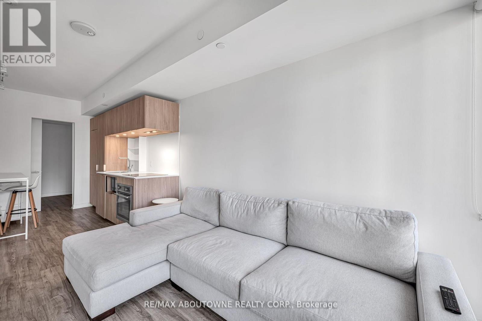 1516 - 77 Shuter Street, Toronto, Ontario  M5B 0B8 - Photo 17 - C12556262