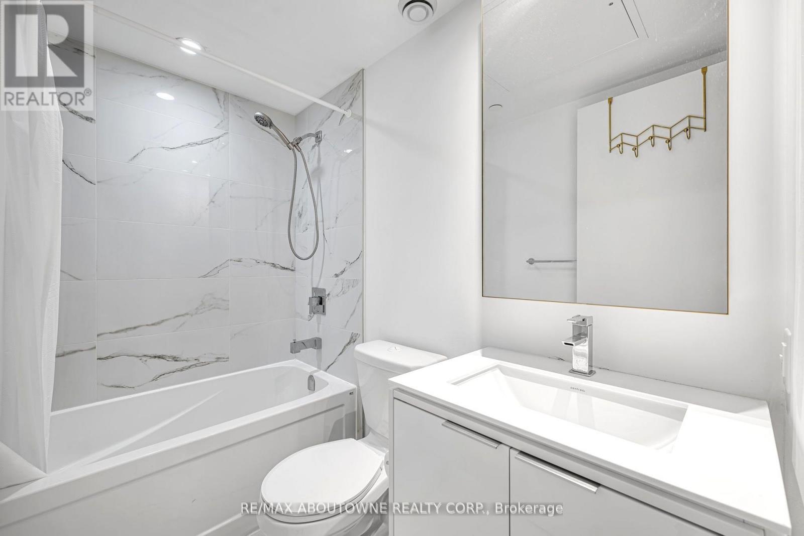 1516 - 77 Shuter Street, Toronto, Ontario  M5B 0B8 - Photo 5 - C12556262