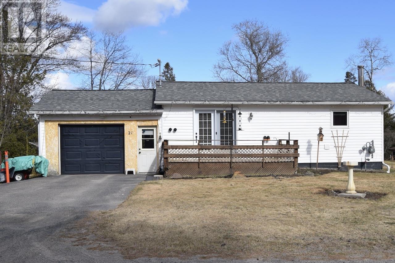 21 Eley Rd, Iron Bridge, Ontario  P0R 1H0 - Photo 2 - SM252360