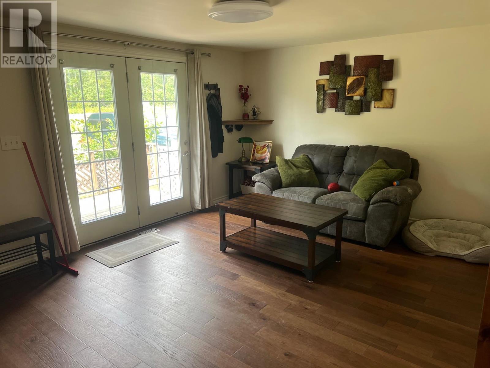 21 Eley Rd, Iron Bridge, Ontario  P0R 1H0 - Photo 8 - SM252360