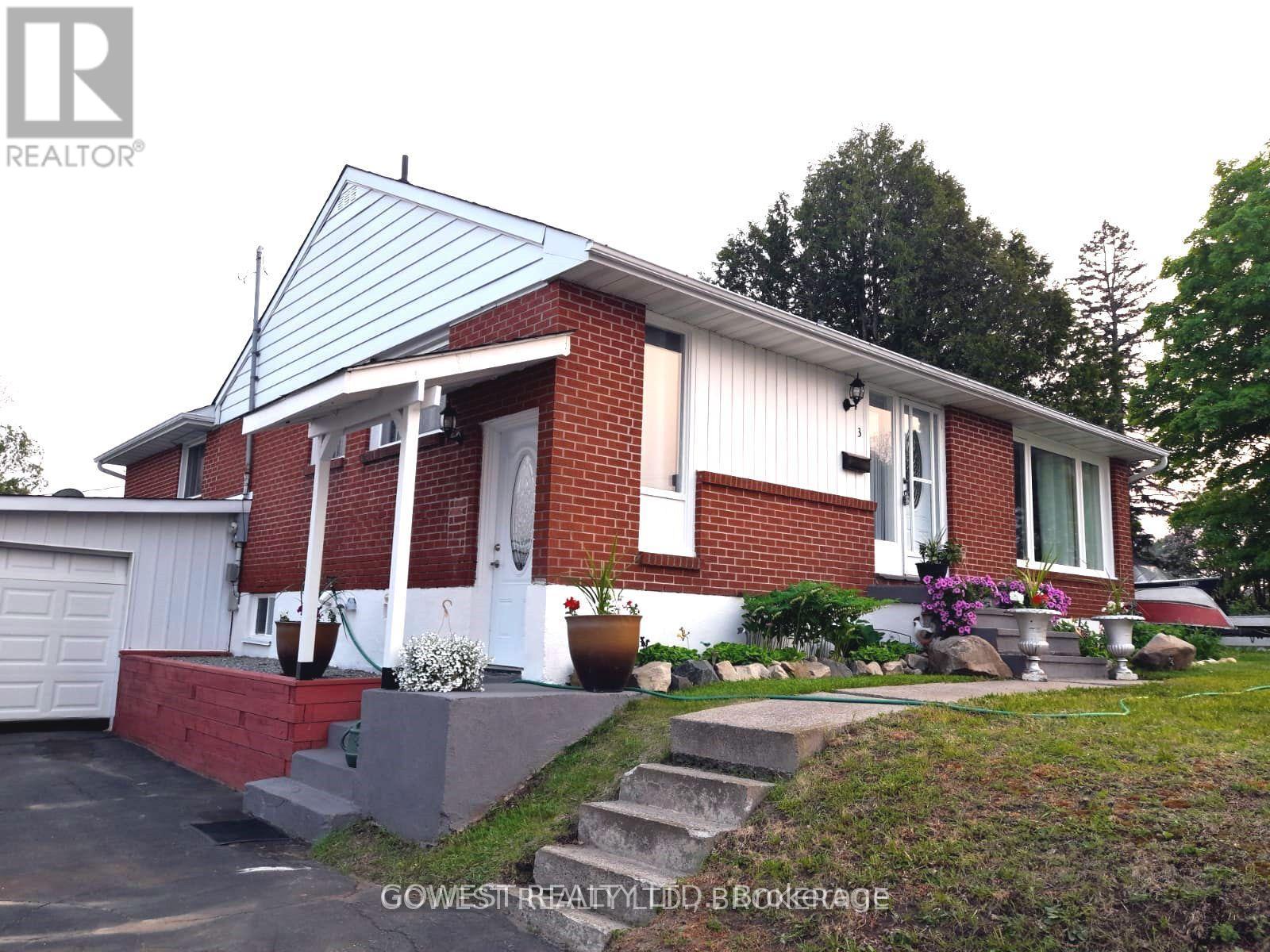 3 HART ROAD, Elliot Lake, Ontario