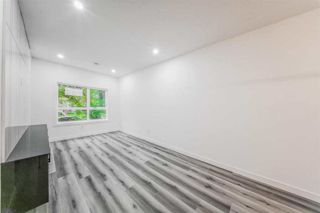 413 Centennial Street, Winnipeg, Manitoba  R3N 1P8 - Photo 3 - 202528560