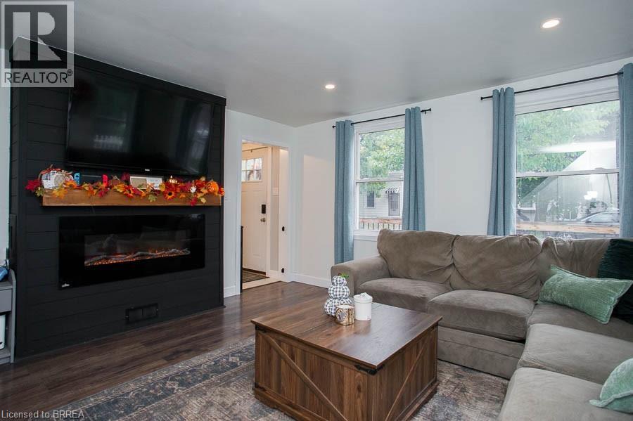 82 Albion Street, Brantford, Ontario  N3T 3M4 - Photo 7 - 40786949