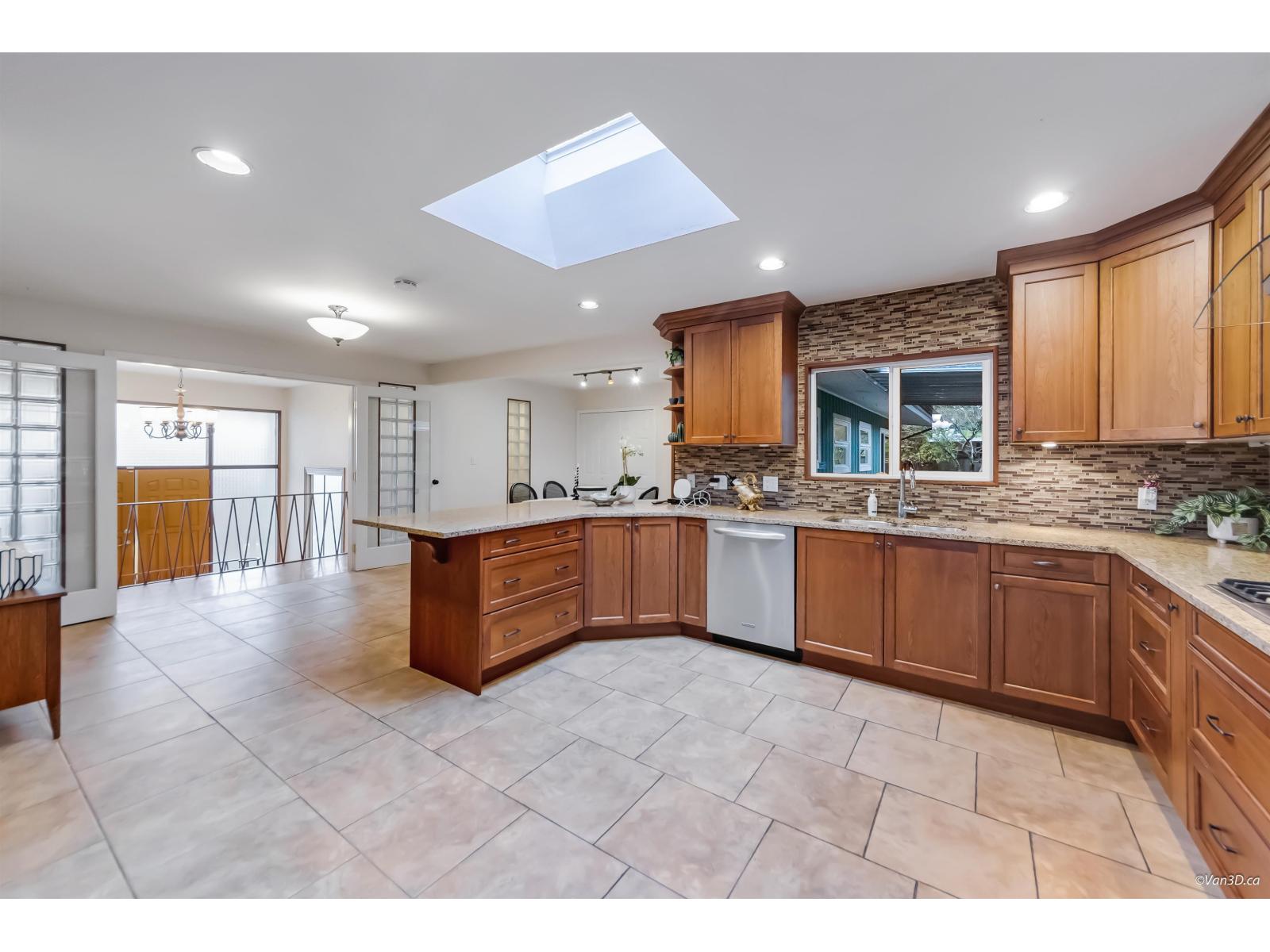 6602 Lambert Crescent, Delta, British Columbia  V4E 1R8 - Photo 15 - R3068361