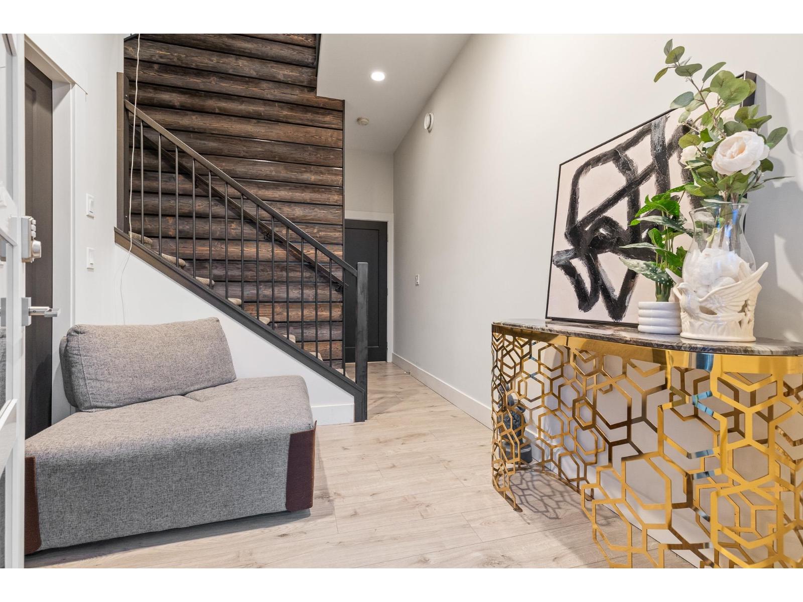 46814 Sylvan Drive, Promontory, Chilliwack, British Columbia  V2R 4E9 - Photo 9 - R3068391