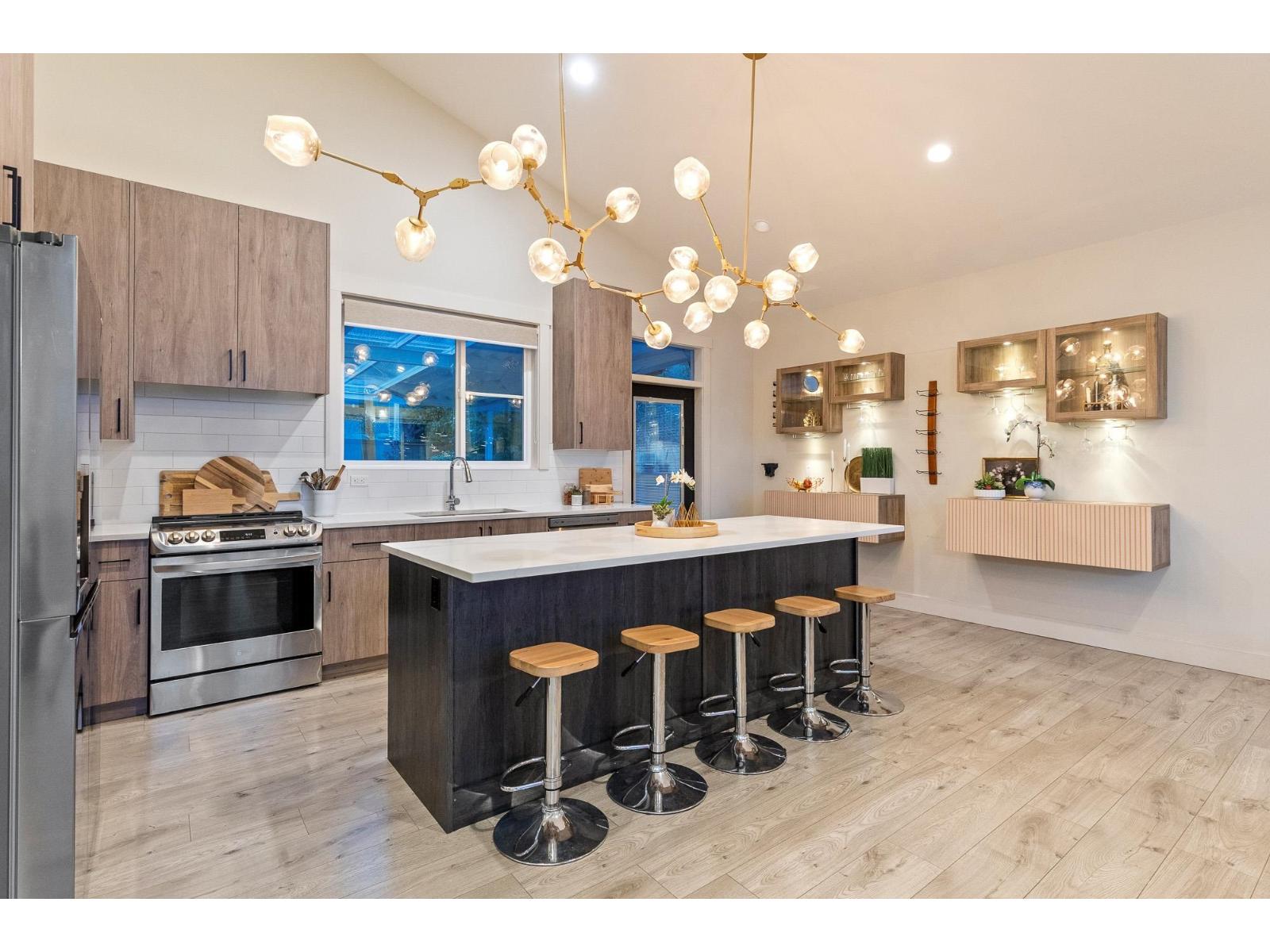 46814 Sylvan Drive, Promontory, Chilliwack, British Columbia  V2R 4E9 - Photo 12 - R3068391