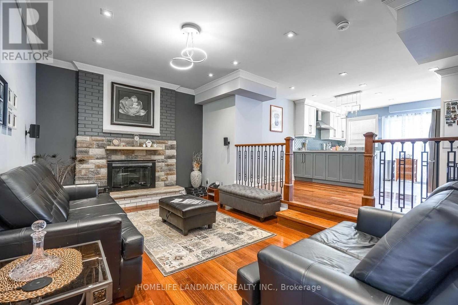 1703 Shadybrook Drive, Pickering, Ontario  L1V 3A3 - Photo 12 - E12556150